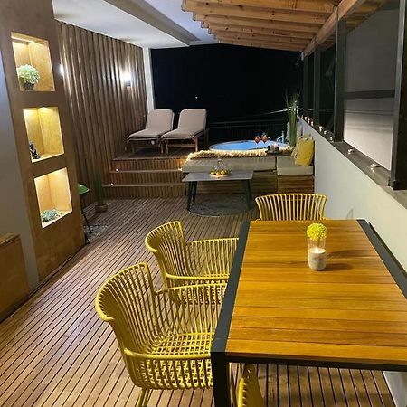 Janko Elite Apartment Sarandë Exteriör bild